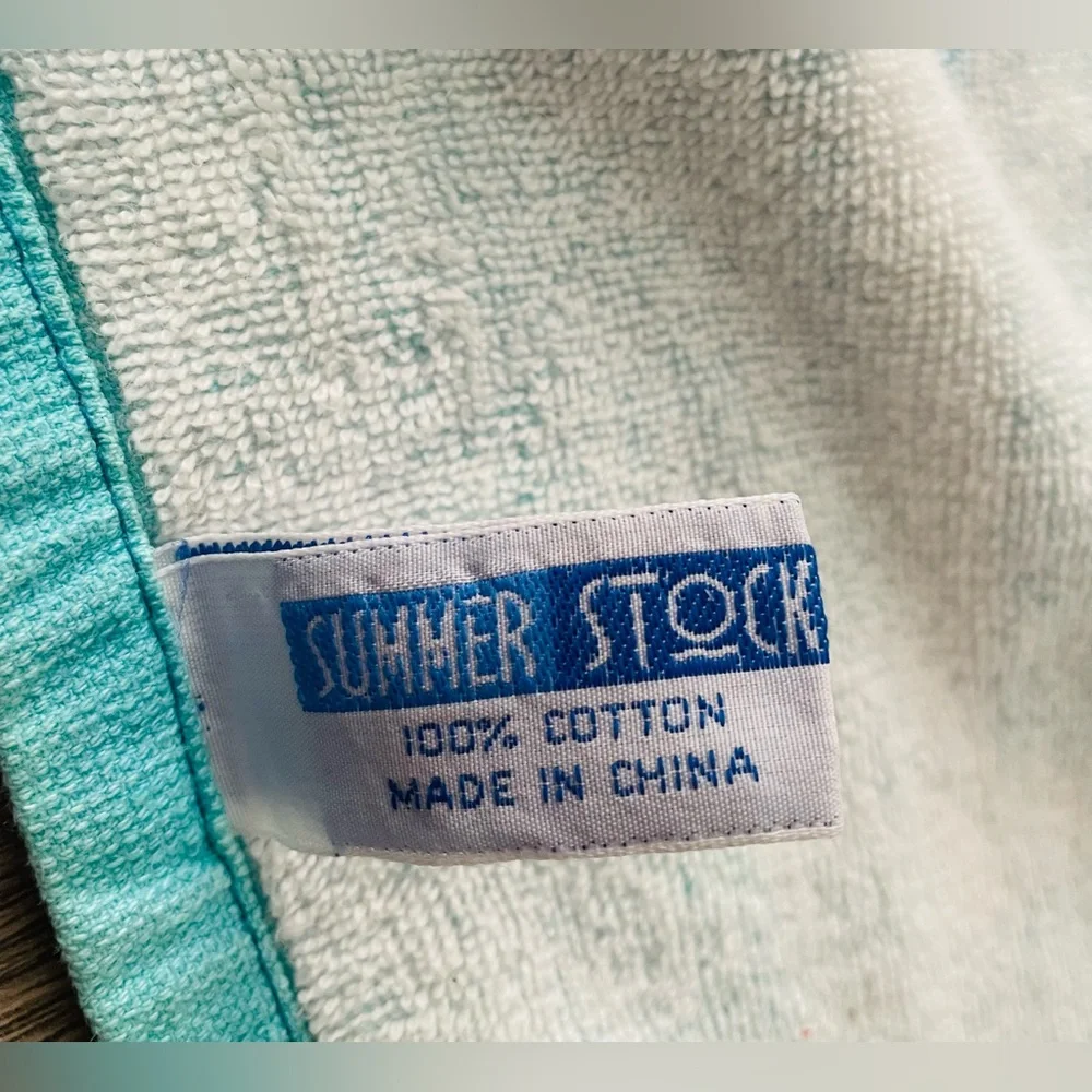 Summer Stock Vintage Beach Towel Blue Dolphins 64x36